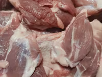 Խոզի թարմ տեղական միս — foto 2