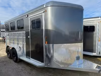 2026 Maverick Trailers Lite Deluxe Bumper Pull Horse Trailer — լուսանկար 2