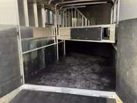 2026 Maverick Trailers Lite Deluxe Bumper Pull Horse Trailer — լուսանկար 3