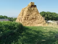 Խոտի տւկ անասնակեր — Foto 3